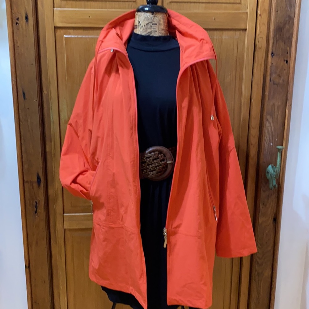 Luii Vibrant Orange Women's Jacket